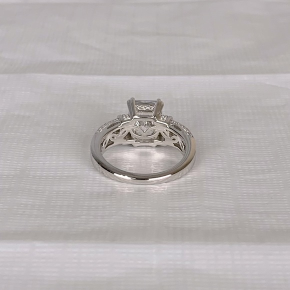 Sterling Silver Radiant Cut CZ Ring - Picture 5 of 6